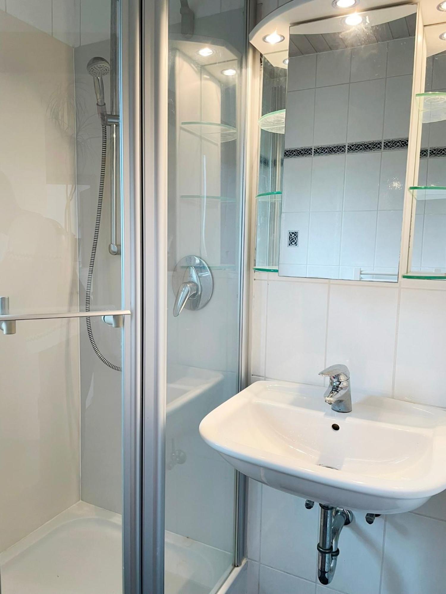 1,5-Zimmer Mit Duschbad, Gartenblick, Kuehlschrank Heroldsberg Exterior foto